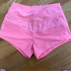 Lululemon shorts size 6 sherbet orange